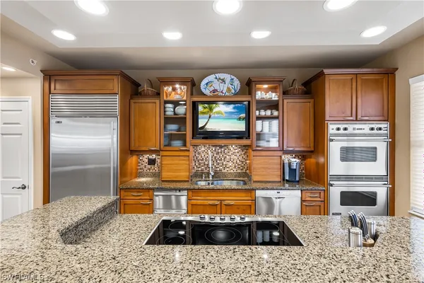 Property Slideshow image 3 of 48 | 14250 royal harbour ct unit 1216, Fort Myers, FL, 33908