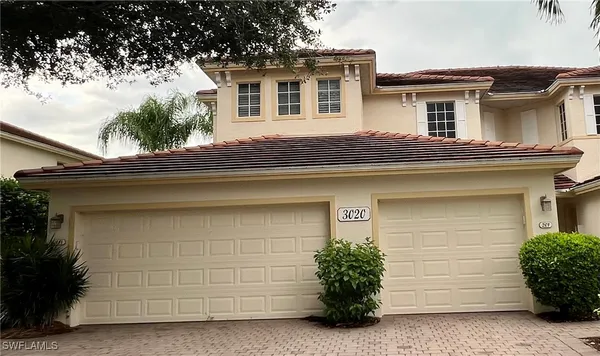 Property Slideshow image 2 of 50 | 3020 meandering way 201, Fort Myers, FL, 33905