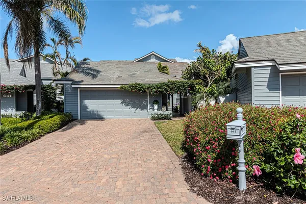 Property Slideshow image 2 of 43 | 643 bridgeway ln, Naples, FL, 34108