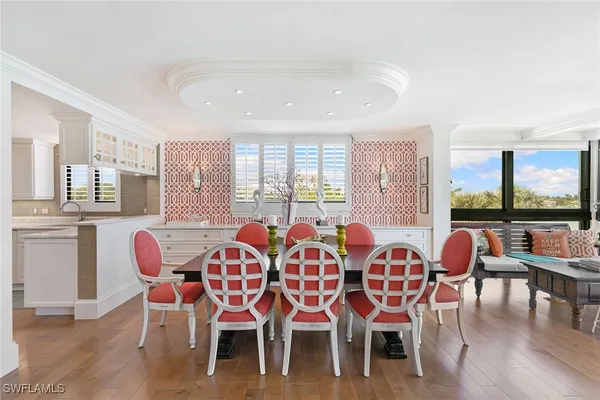 Property Slideshow image 3 of 49 | 2400 gulf shore blvd 305, Naples, FL, 34103