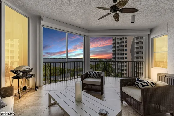 Property Slideshow image 2 of 45 | 14270 royal harbour ct 620, Fort Myers, FL, 33908
