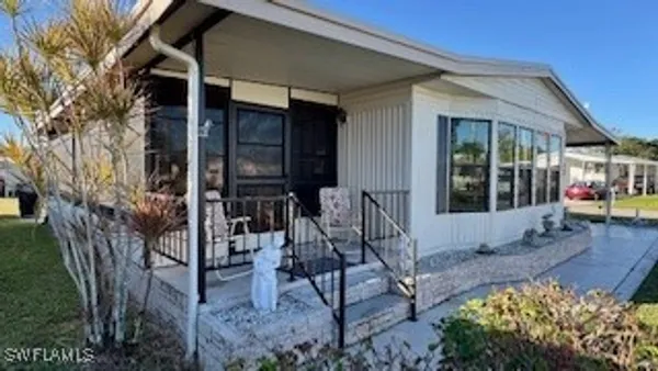 Property Slideshow image 3 of 47 | 5502 harbor ln, North Fort Myers, FL, 33917