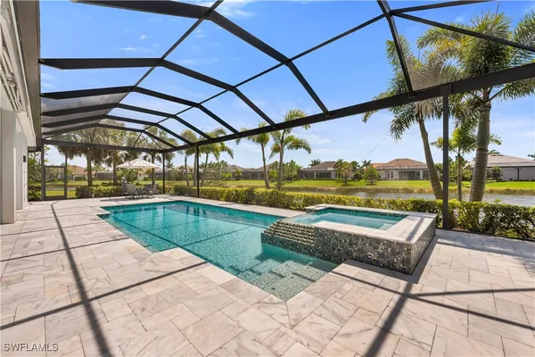 Property Slideshow image 2 of 17 | 3225 cotuit ct, Naples, FL, 34114