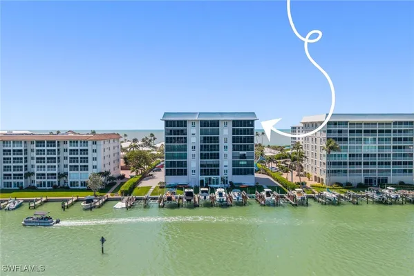 Property Slideshow image 3 of 37 | 2650 gulf shore blvd 701, Naples, FL, 34103