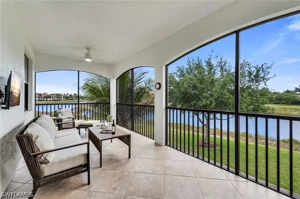 Property Slideshow image 3 of 28 | 3159 serena ln 201, Naples, FL, 34114