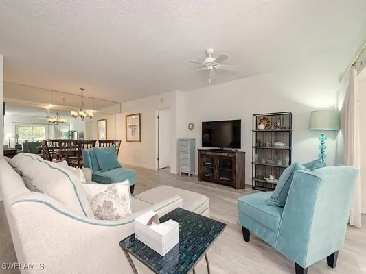 Property Slideshow image 3 of 12 | 105 tuscana ct 1002, Naples, FL, 34119