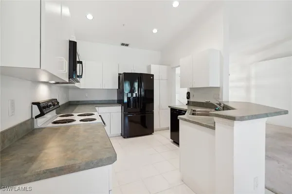 Property Slideshow image 3 of 30 | 24797 lakemont cove ln 202, Bonita Springs, FL, 34134