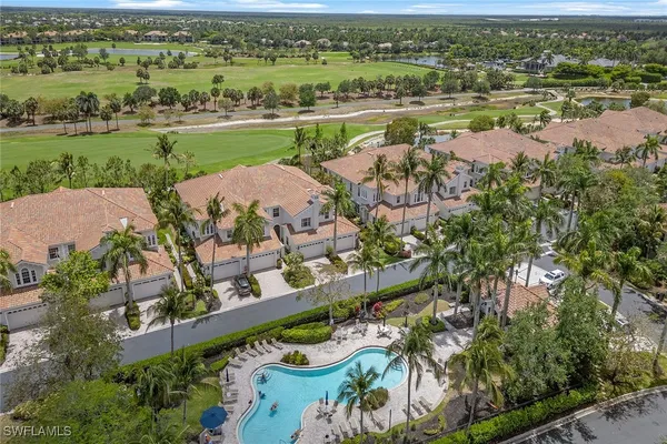 Property Slideshow image 3 of 50 | 9030 cascada way 102, Naples, FL, 34114