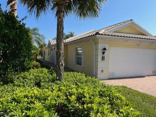 Property Slideshow image 2 of 23 | 7128 marconi ct, Naples, FL, 34114
