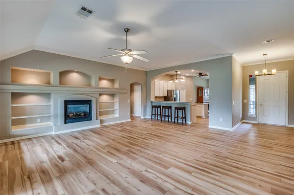 Property Slideshow image 3 of 30 | 9608 callaway ct, Denton, TX, 76207