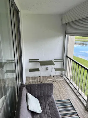 Property Slideshow image 3 of 15 | 361 s hollybrook dr 206, Pembroke Pines, FL, 33025