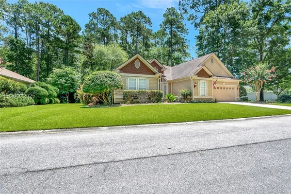 Property Slideshow image 3 of 46 | 21 cutter cir, Bluffton, SC, 29909