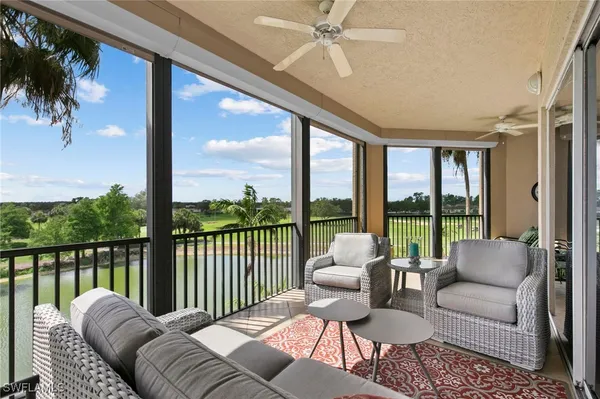 Property Slideshow image 2 of 17 | 570 el camino real apt 2303, Naples, FL, 34119