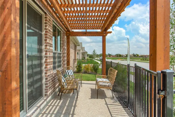 Property Slideshow image 3 of 24 | 2820 applewood way, Wylie, TX, 75098