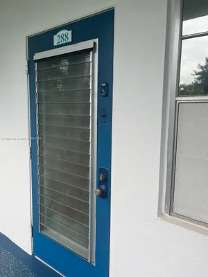 Property Slideshow image 2 of 26 | 288 tilford n # 288, Deerfield Beach, FL, 33442