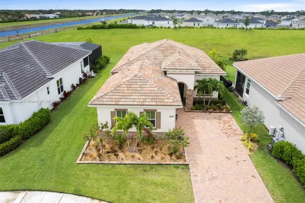 Property Slideshow image 2 of 52 | 9247 sw miracoli way, Port St Lucie, FL, 34987