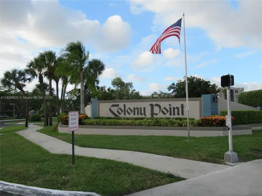 Property Slideshow image 2 of 36 | 1101 colony point cir 206, Pembroke Pines, FL, 33026