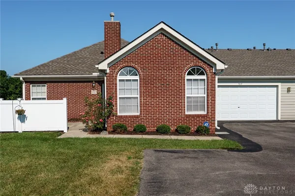Property Slideshow image 2 of 36 | 5117 crescent ridge dr 11, Clayton, OH, 45315
