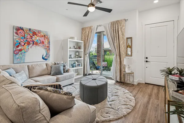 Property Slideshow image 2 of 23 | 613 cloverleaf dr, Wylie, TX, 75098