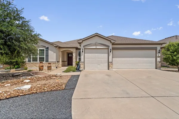 Property Slideshow image 3 of 37 | 205 mckittrick ridge rd, Georgetown, TX, 78633