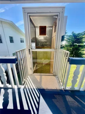 Property Slideshow image 2 of 37 | 337 durham j 337, Deerfield Beach, FL, 33442