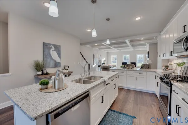 Property Slideshow image 2 of 36 | 6545 hardee haven pl, Midlothian, VA, 23112