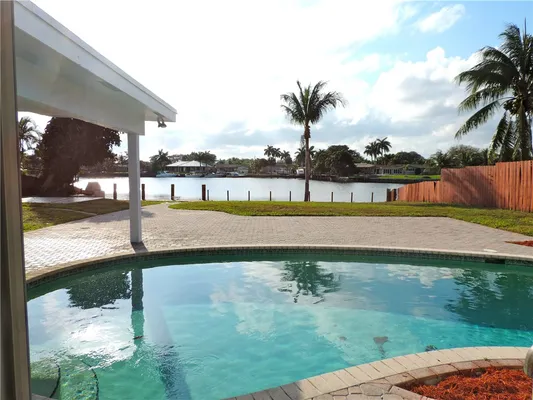 Property Slideshow image 2 of 15 | 4020 lincoln a 4020, Boca Raton, FL, 33434
