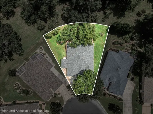 Property Slideshow image 3 of 48 | 3003 oakhill dr, Avon Park, FL, 33825