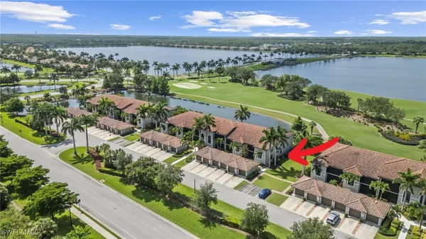 Property Slideshow image 2 of 50 | 10068 siesta bay dr 9716, Naples, FL, 34120