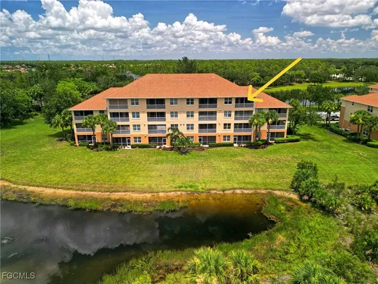 Property Slideshow image 2 of 44 | 10510 amiata way 402, Fort Myers, FL, 33913