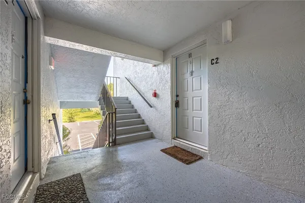 Property Slideshow image 2 of 50 | 9540 green cypress ln 11, Fort Myers, FL, 33905