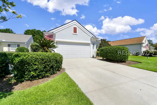 Property Slideshow image 3 of 58 | 8 rain lily ln, Bluffton, SC, 29909