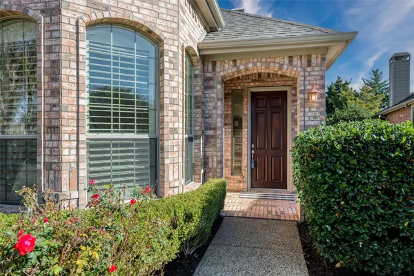 Property Slideshow image 2 of 36 | 654 scenic ranch cir, Fairview, TX, 75069