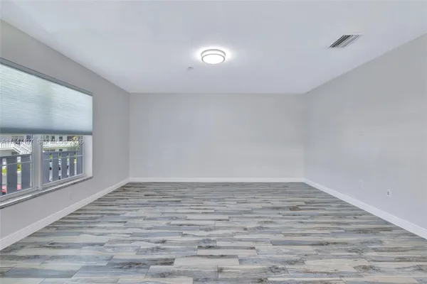 Property Slideshow image 3 of 60 | 2929 se ocean blvd f6, Stuart, FL, 34996