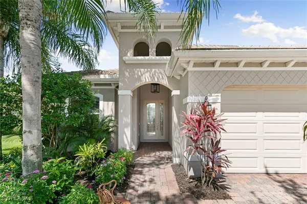 Property Slideshow image 2 of 50 | 10512 heritage bay blvd, Naples, FL, 34120