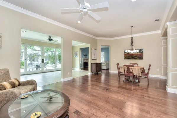 Property Slideshow image 3 of 40 | 204 whippoorwill cv, Georgetown, TX, 78633