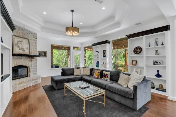 Property Slideshow image 2 of 40 | 1008 shoal creek ct, Fairview, TX, 75069