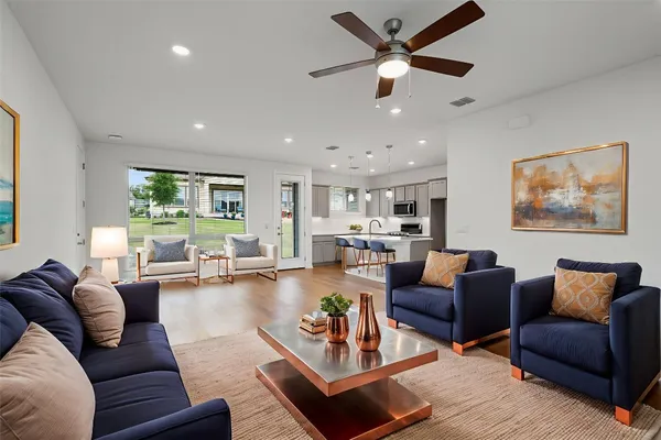 Property Slideshow image 2 of 39 | 150 roaming rock trl # 101, San Marcos, TX, 78666