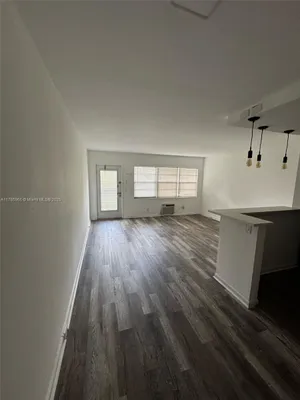 Property Slideshow image 2 of 31 | 22 suffolk a 22, Boca Raton, FL, 33434