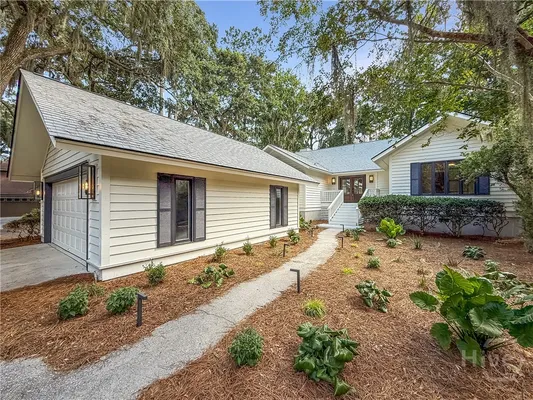 Property Slideshow image 2 of 45 | 3 schroeder ct, Savannah, GA, 31411