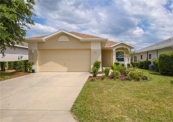 Property Slideshow image 2 of 89 | 2295 n andrea pt, Lecanto, FL, 34461