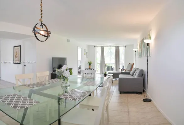 Property Slideshow image 2 of 34 | 8901 hollybrook 206, Hollywood, FL, 33025