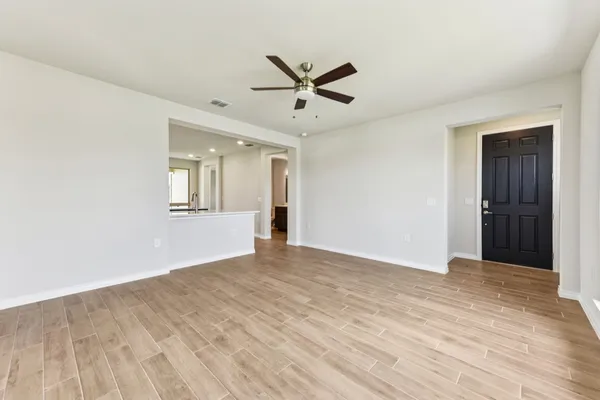 Property Slideshow image 3 of 26 | 133 antoinette way 101, San Marcos, TX, 78666