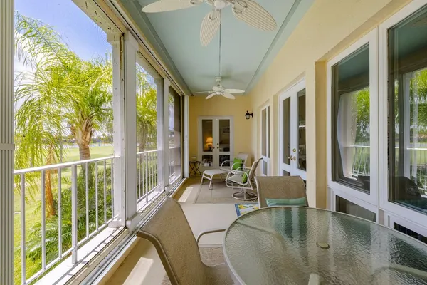 Property Slideshow image 3 of 35 | 5025 harmony cir apt 203, Vero Beach, FL, 32967