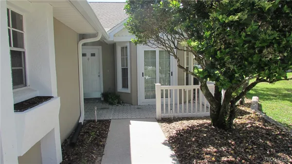 Property Slideshow image 2 of 42 | 6084 w fairhaven ct, Crystal River, FL, 34429