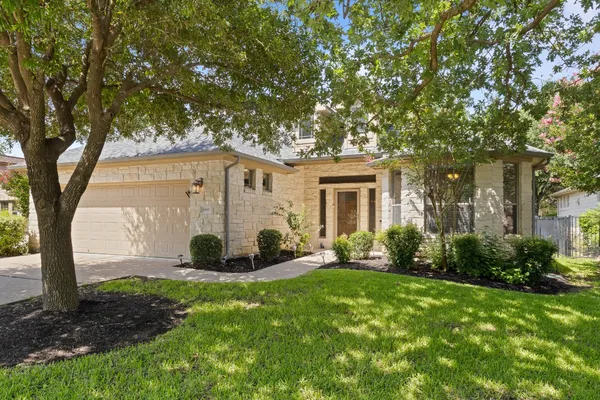 Property Slideshow image 2 of 38 | 1005 fort davis st, Georgetown, TX, 78633