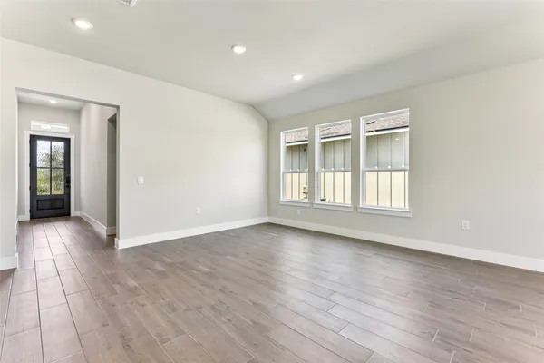 Property Slideshow image 3 of 27 | 1628 dancing oak ln, San Marcos, TX, 78666