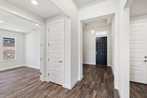 Property Slideshow image 3 of 26 | 329 sweeping sage ln, San Marcos, TX, 78666