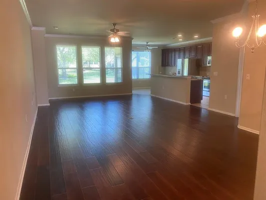 Property Slideshow image 3 of 34 | 721 independence creek ln, Georgetown, TX, 78633