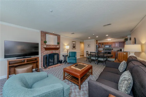 Property Slideshow image 3 of 27 | 709 graves ordinary, Williamsburg, VA, 23185